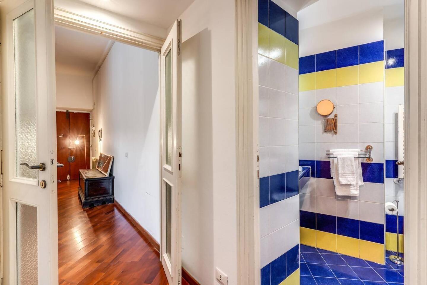 Splendid Flat On The Tiber River Rome Bagian luar foto